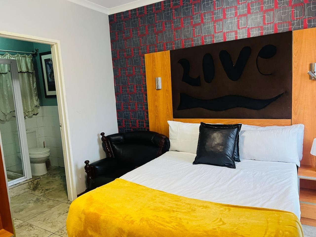 Parow City -Star Legend Lodge Кейптаун Екстериор снимка